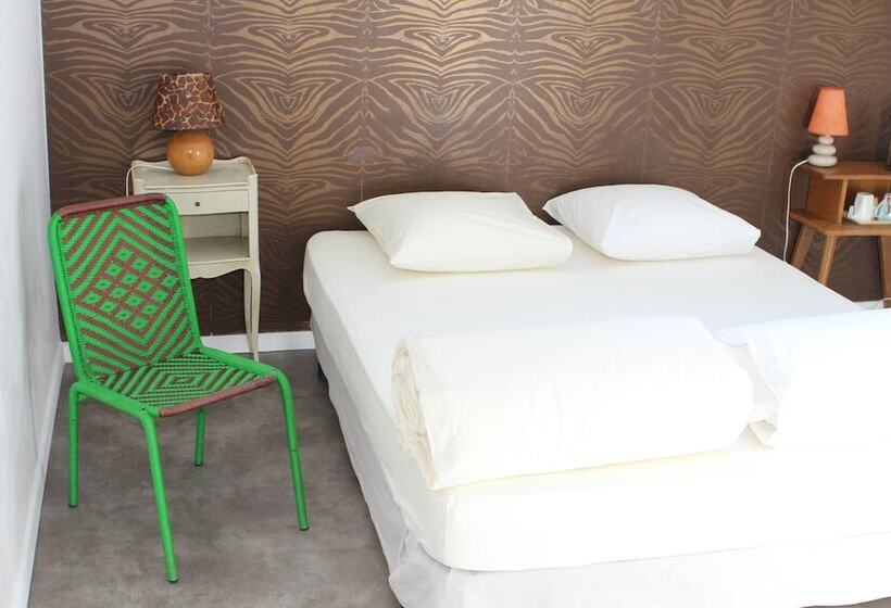标准间, Cassis Hostel Les Heures Claires
