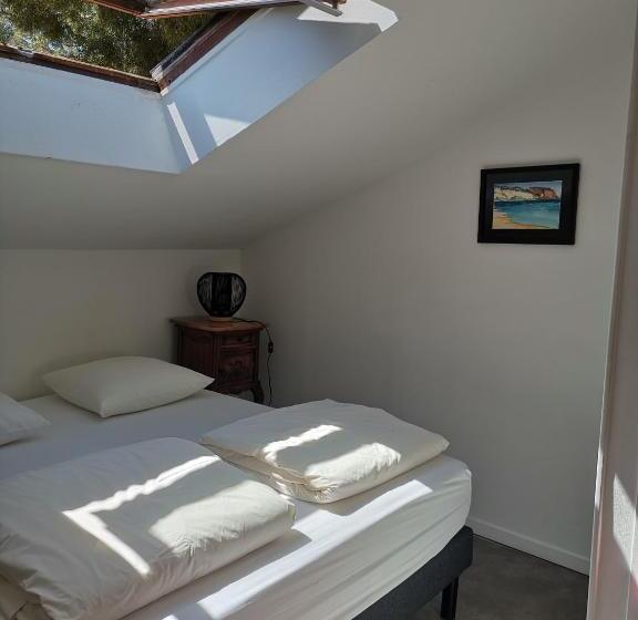 标准间, Cassis Hostel Les Heures Claires