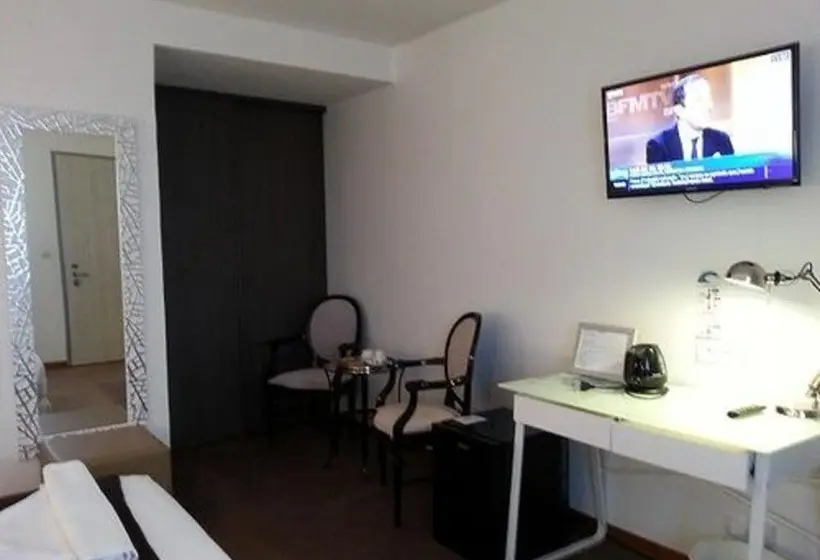 Comfort-huone, L Ideal Le Mountbatten
