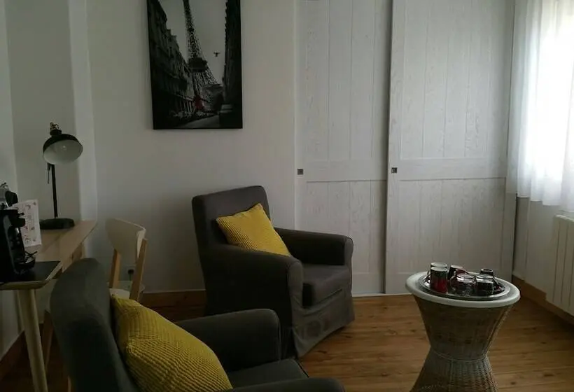 Deluxe-huone, L Ideal Le Mountbatten