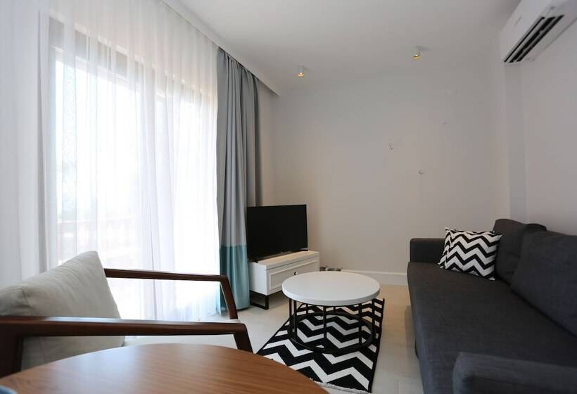 3침실 듀플렉스 아파트, Alp Suites Pinehill