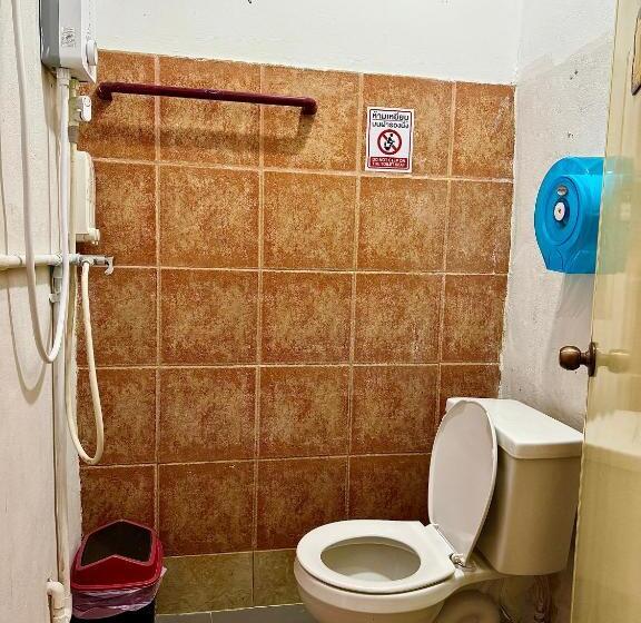 스탠다드 트리플 룸, Eclipse Hostel And Bar