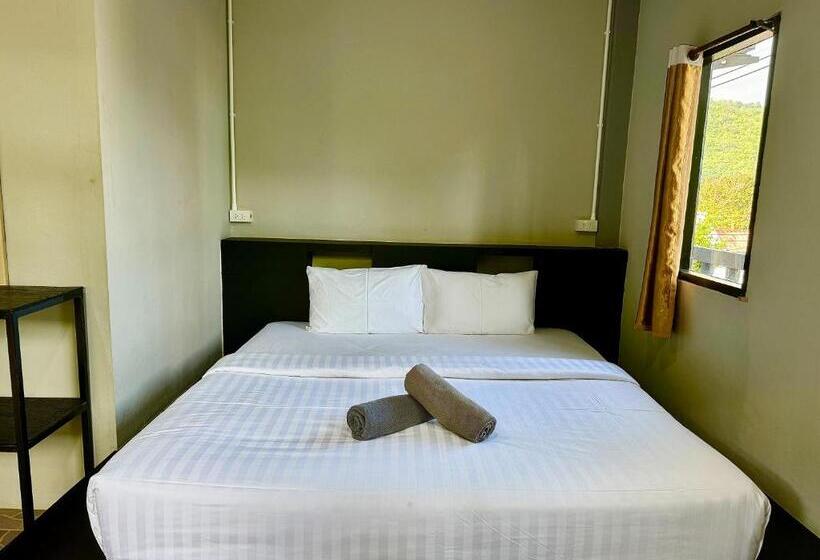 스탠다드 룸, Eclipse Hostel And Bar