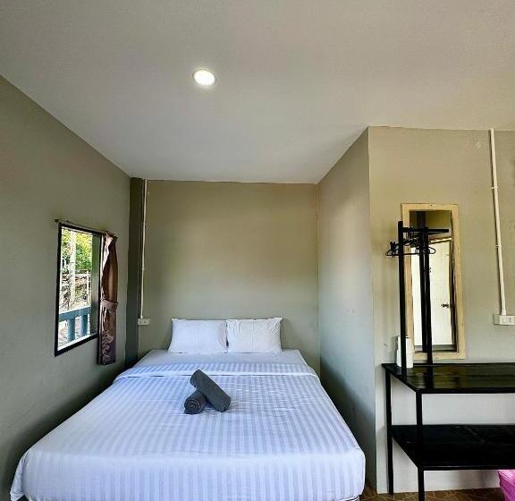 스탠다드 룸, Eclipse Hostel And Bar