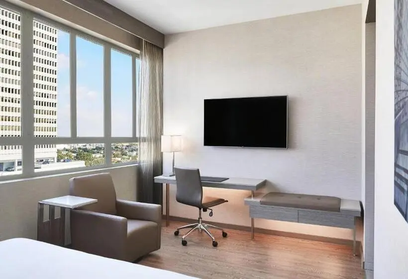 اتاق استاندارد با تخت بزرگ, Ac Hotel By Marriott Beverly Hills