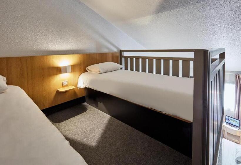 חדר סטנדרט לארבעה, B&b Hotel Caen Sud