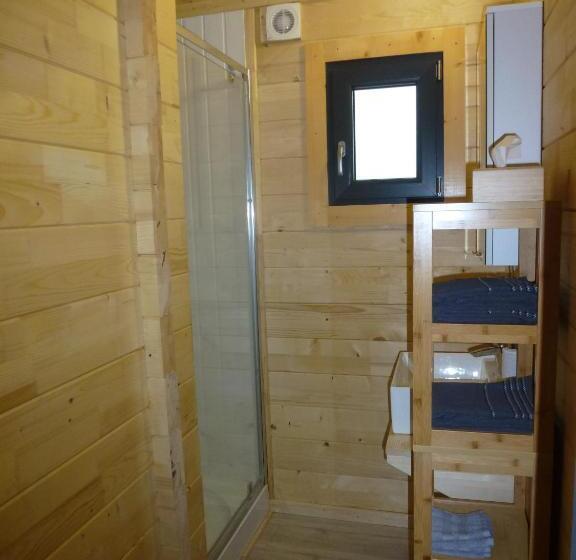 شاليه غرفة نوم واحدة, Des Branches & Vous