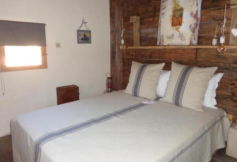 スタンダードルーム, La Medievale Du Luberon