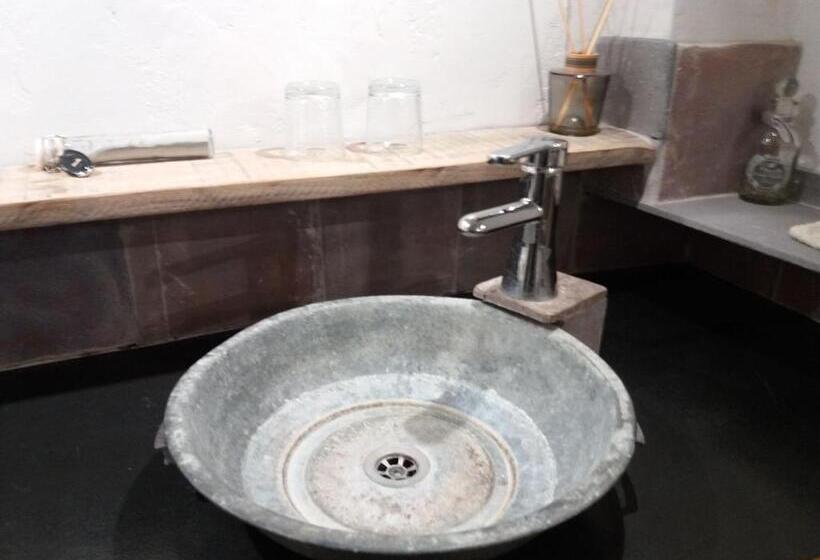 スタンダードルーム, La Medievale Du Luberon