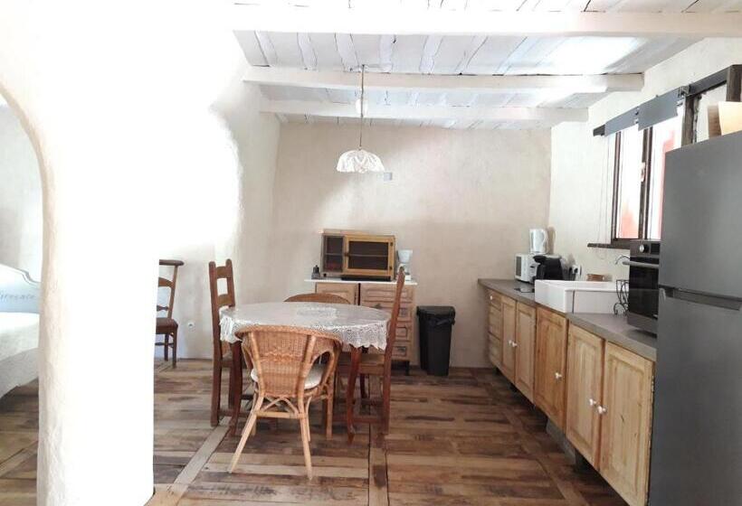 テラス付スイート, La Medievale Du Luberon