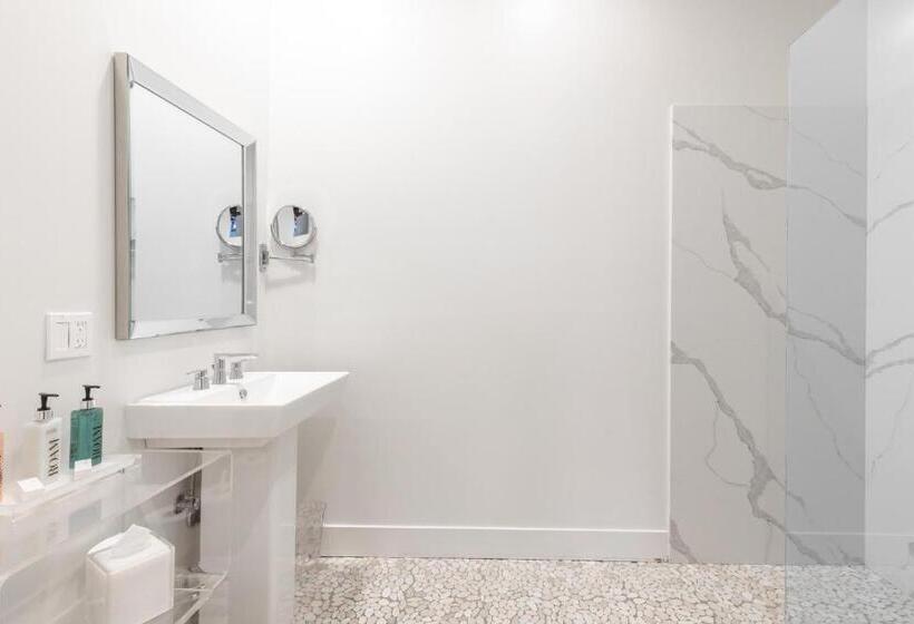 Номер Deluxe Кровать Куин, R Inn Napa