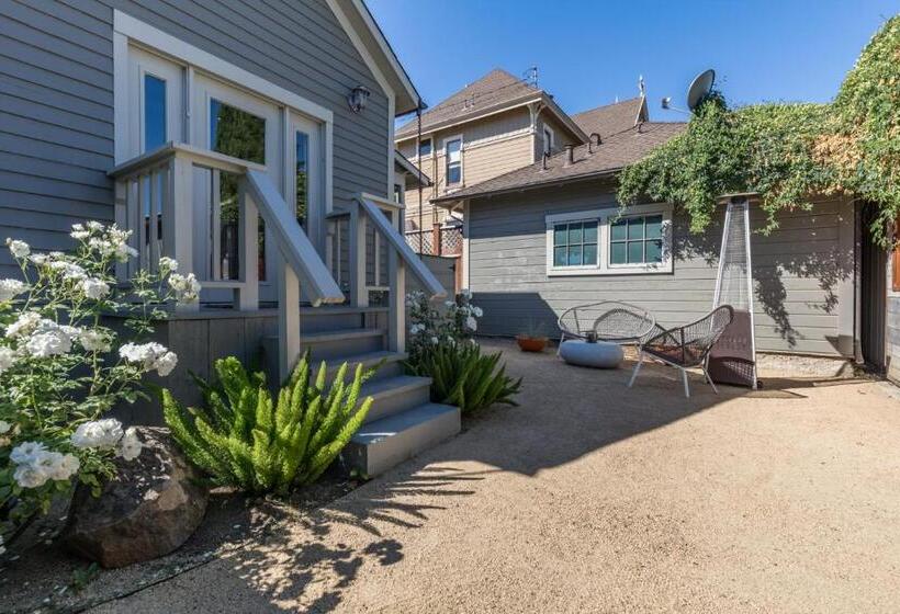 Бунгало Стандарт 2 Спальни, R Inn Napa