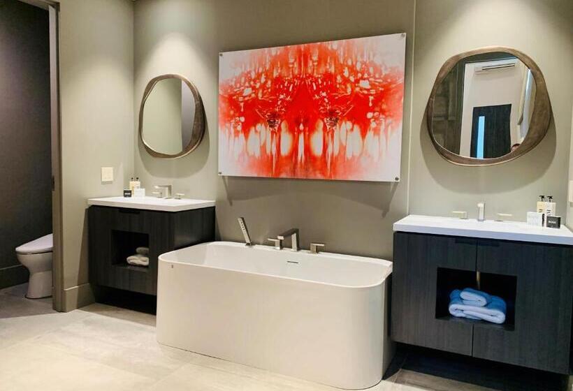 Люкс Кровать Кинг, R Inn Napa