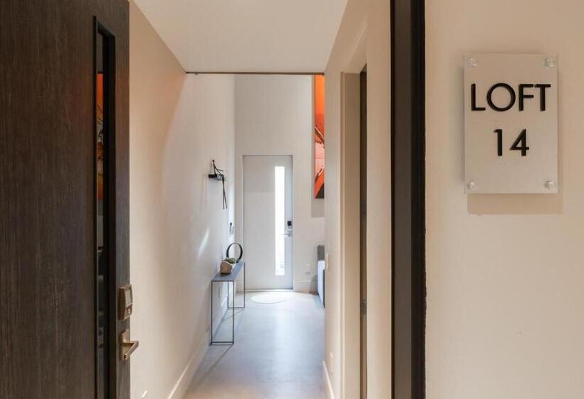 Люкс Кровать Кинг, R Inn Napa