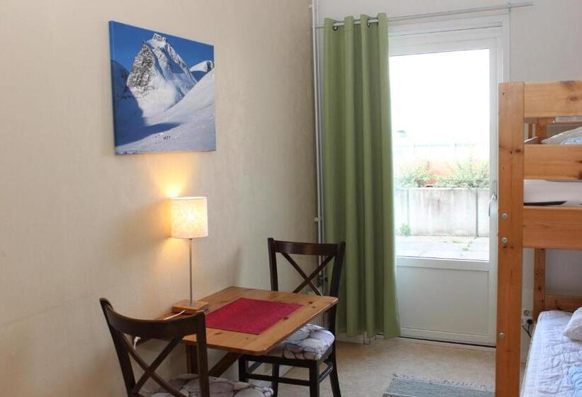 带共用浴室的标准房间, Stf Ostersund Ledkrysset