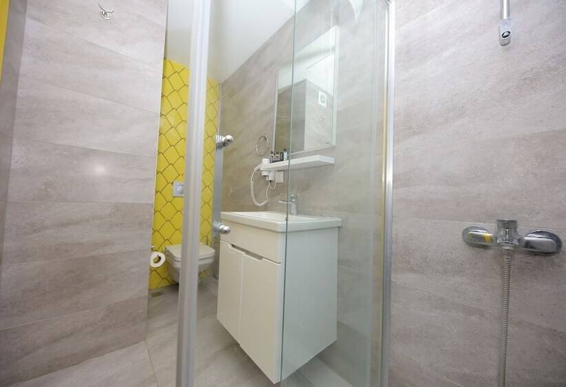 اتاق استاندارد, Coordinat Suits