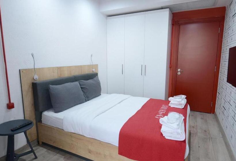 آپارتمان 2 خوابه, Coordinat Suits