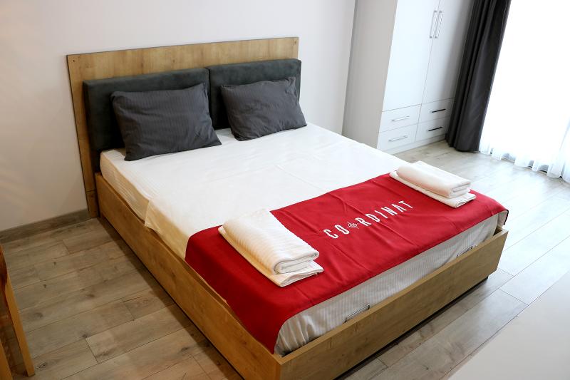 استودیوی استاندارد, Coordinat Suits