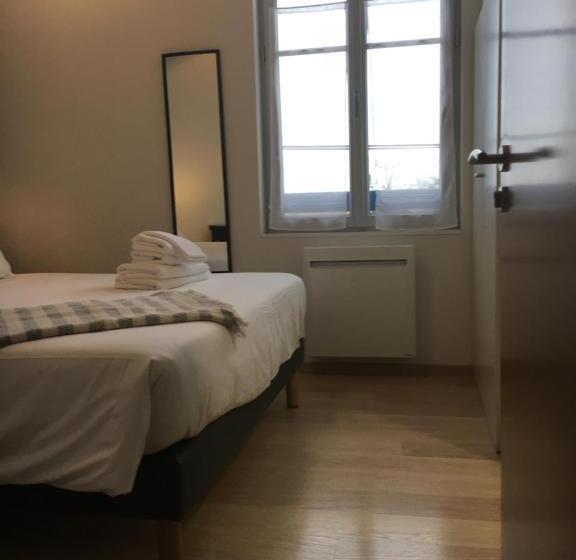 Номер Стандарт Боковой Вид на Море, Les Bains Boyardville   Hôtel Et Restaurant