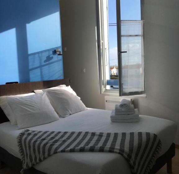 Номер Стандарт Боковой Вид на Море, Les Bains Boyardville   Hôtel Et Restaurant