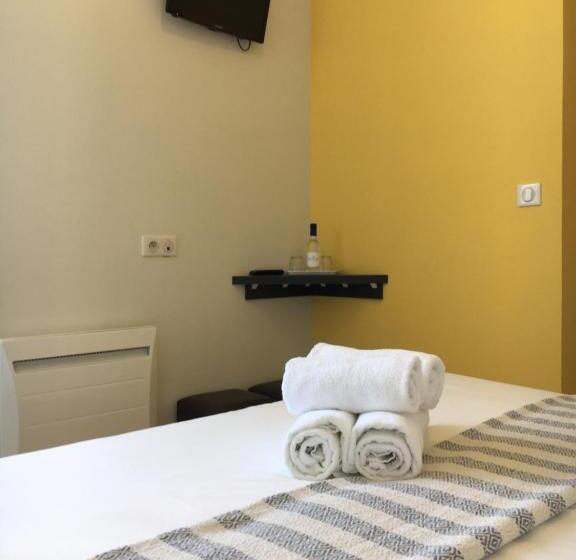 Номер Стандарт Вид на Сад, Les Bains Boyardville   Hôtel Et Restaurant