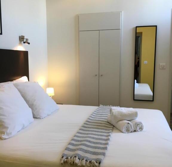 Номер Стандарт Вид на Сад, Les Bains Boyardville   Hôtel Et Restaurant