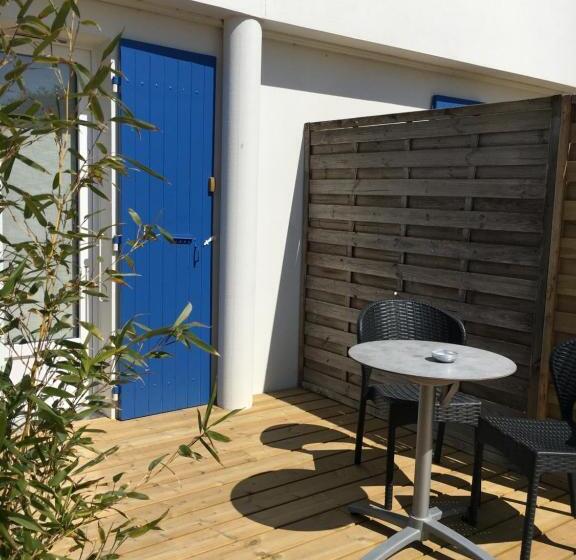 Номер Стандарт Внутренний, Les Bains Boyardville   Hôtel Et Restaurant