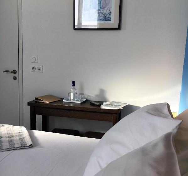 Стандартный Номер Кровать Кинг, Les Bains Boyardville   Hôtel Et Restaurant