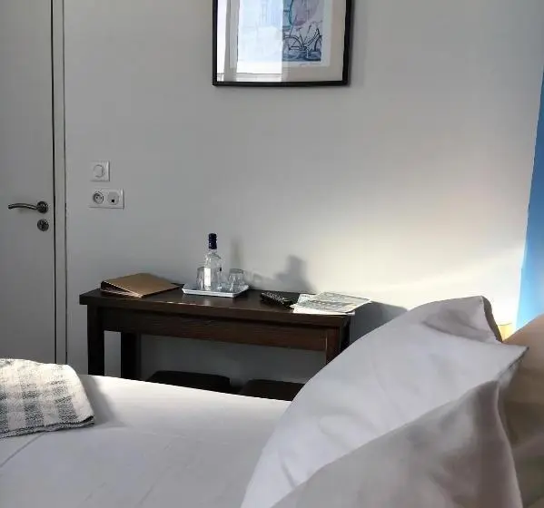 キングサイズベッドのスタンダードルーム, Les Bains Boyardville   Hôtel Et Restaurant