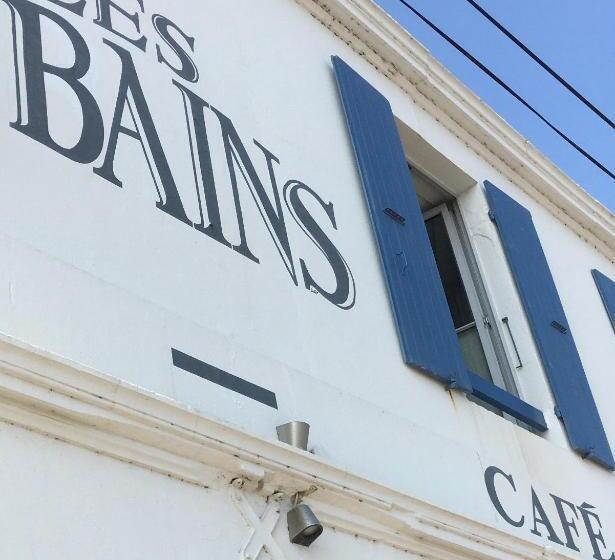 Номер Стандарт Боковой Вид на Море, Les Bains Boyardville   Hôtel Et Restaurant