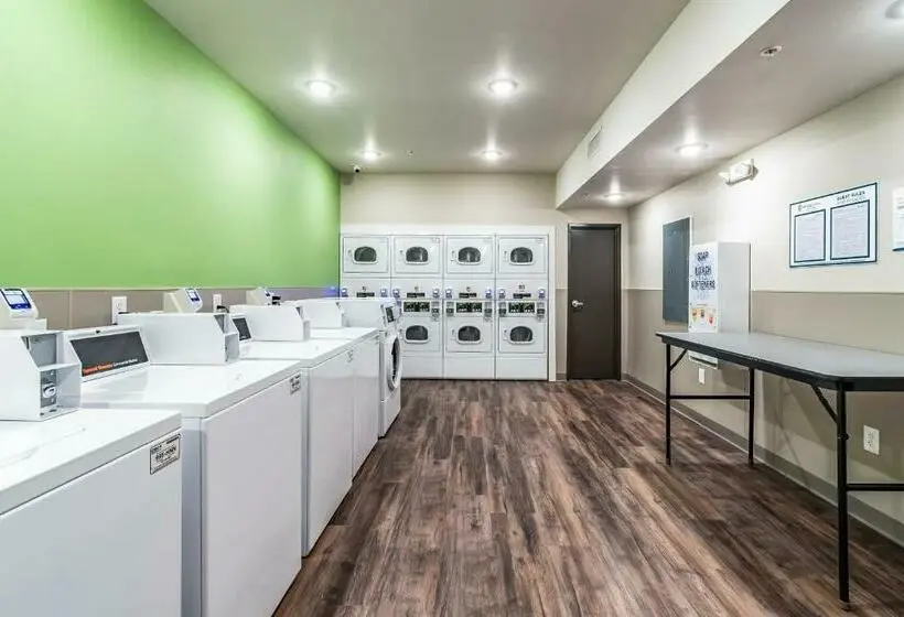 スタンダードスタジオ, Woodspring Suites Indianapolis Zionsville