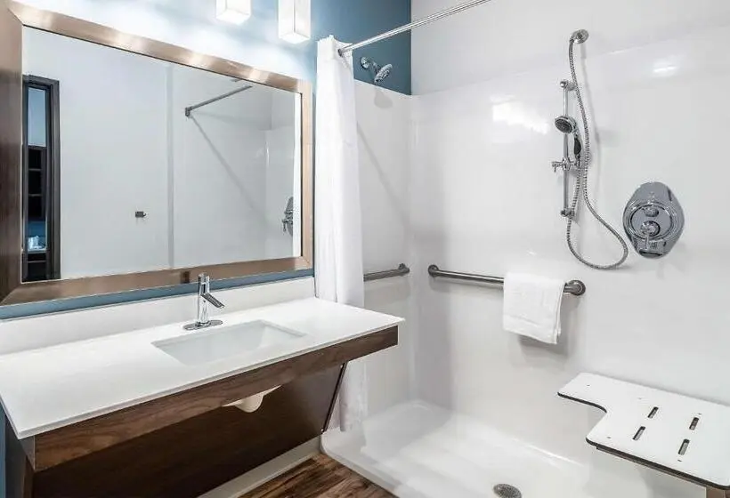 スタンダードスタジオ, Woodspring Suites Indianapolis Zionsville