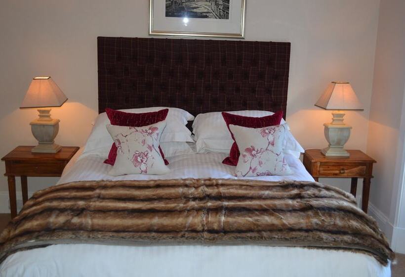 اتاق کلاسیک, Balnearn House