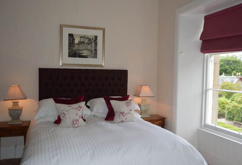 اتاق کلاسیک, Balnearn House