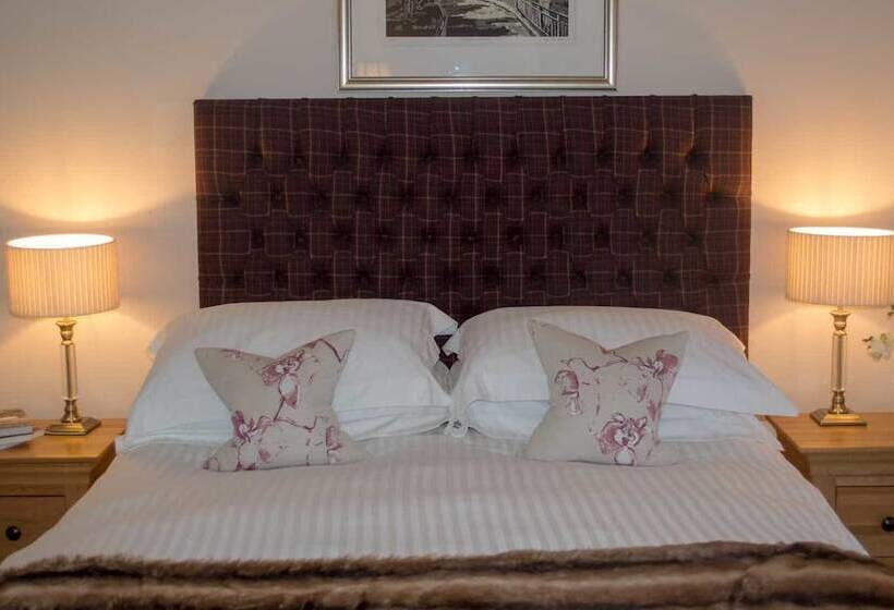 اتاق کلاسیک, Balnearn House