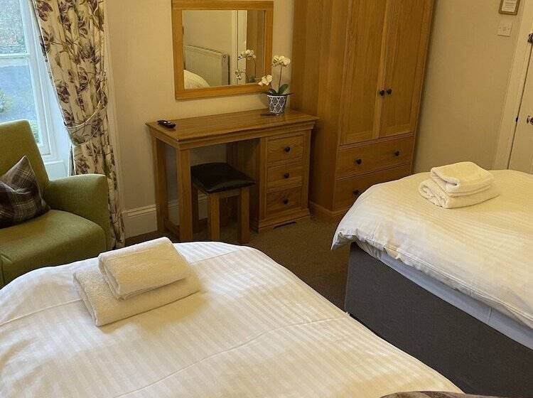 اتاق کلاسیک, Balnearn House