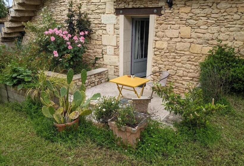 סוויטה עם טרסה, Le Clos Réaud