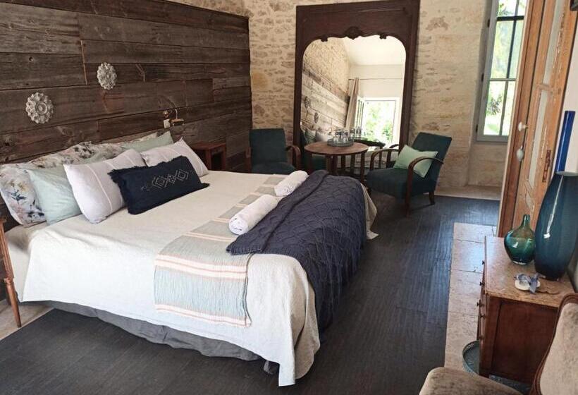 סוויטה עם טרסה, Le Clos Réaud