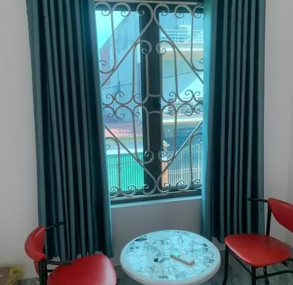 اتاق لوکس با بالکن, Tam Coc White Swan Homestay