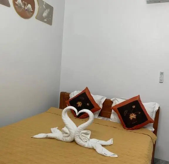 اتاق استاندارد چهارنفره با چشم‌انداز باغ, Tam Coc White Swan Homestay