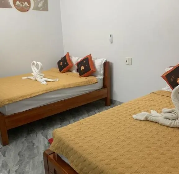 اتاق استاندارد چهارنفره با چشم‌انداز باغ, Tam Coc White Swan Homestay