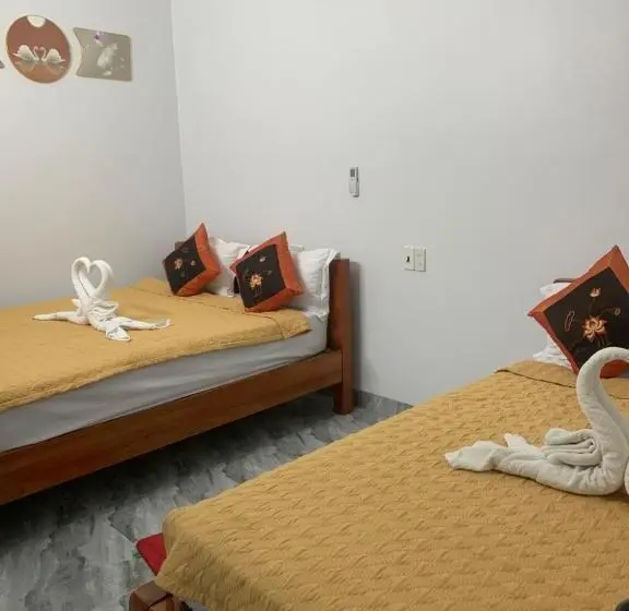 اتاق استاندارد چهارنفره با چشم‌انداز باغ, Tam Coc White Swan Homestay