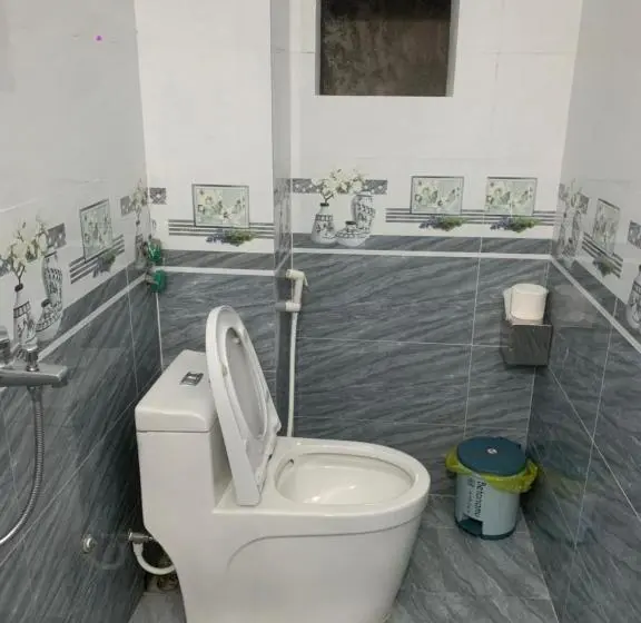 Economy Quadruple Room, Tam Coc White Swan Homestay