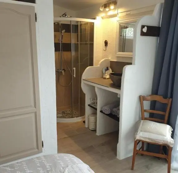 Standard-huone, La Colombe