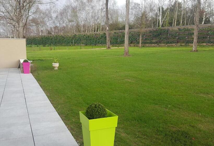 ガーデンビュースタンダードルーム, La Vertabelle