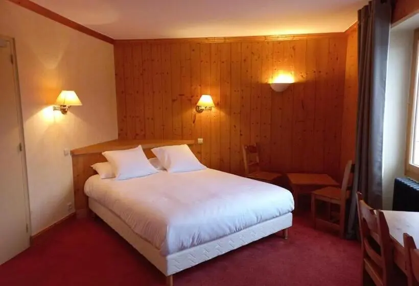 スタンダードトリプルルーム, Chalet Hotel Le Mont Bisanne