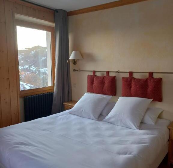 غرفة قياسية مزوَّدة بشُرفة, Chalet Hotel Le Mont Bisanne