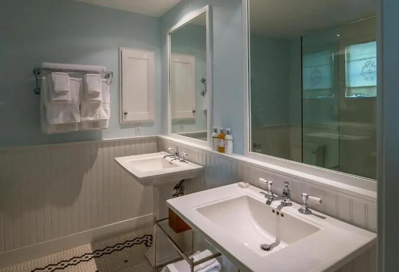 اتاق استاندارد با تخت بزرگ, Dunton Town House