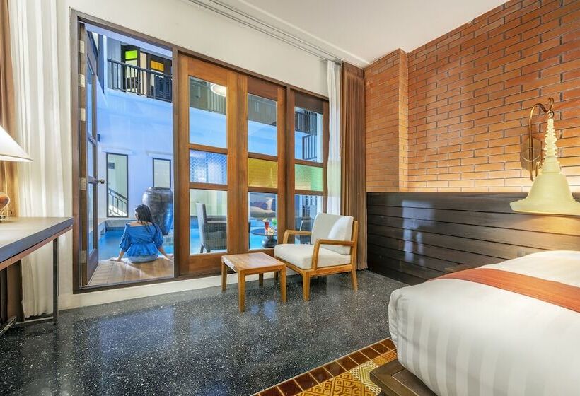 디럭스 룸 킹사이즈 침대, Monkham Village Hat Yai