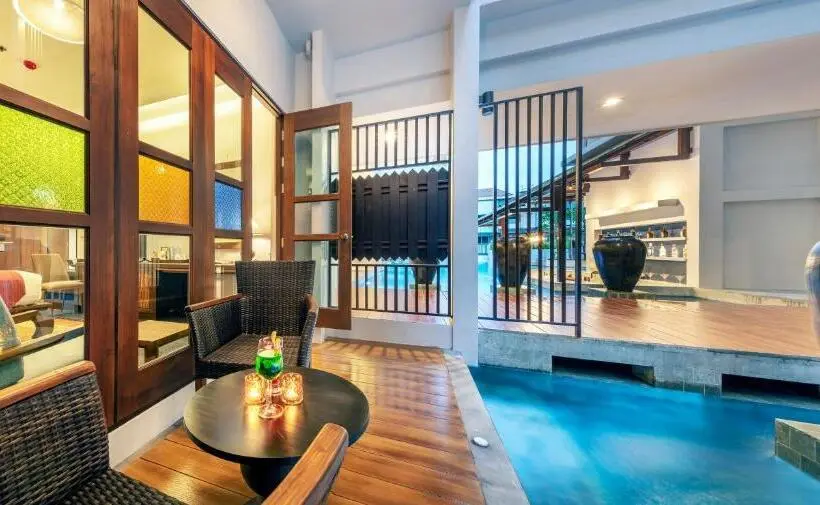 اتاق سوپریور, Monkham Village Hat Yai
